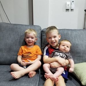 Meet your Posher, Courtney